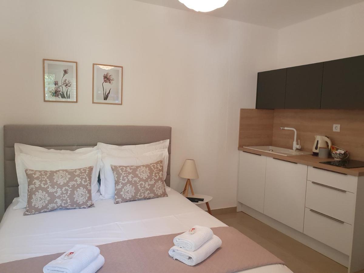 Apartmani Eterovic Baška Voda Buitenkant foto
