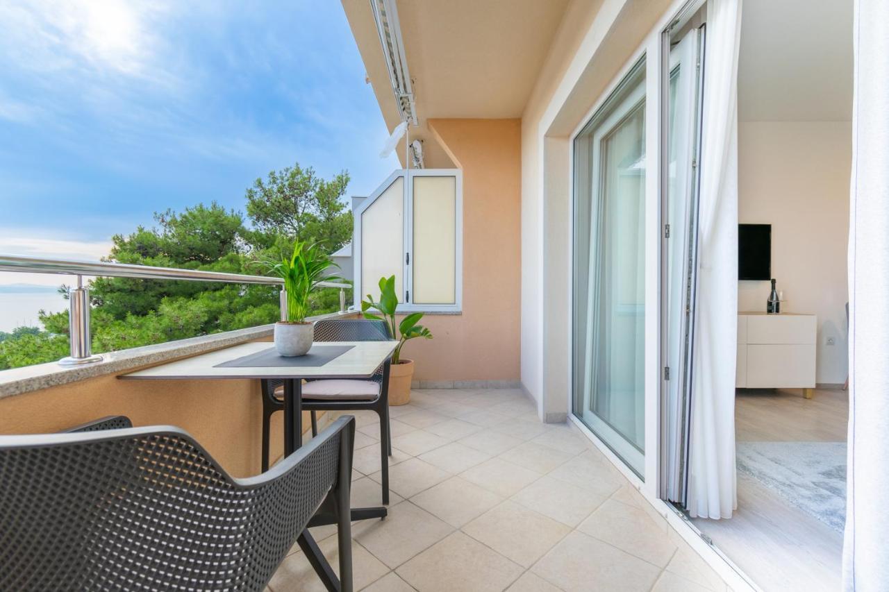 Apartmani Eterovic Baška Voda Buitenkant foto