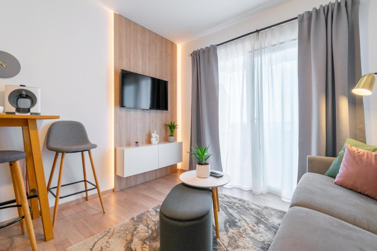 Apartmani Eterovic Baška Voda Buitenkant foto