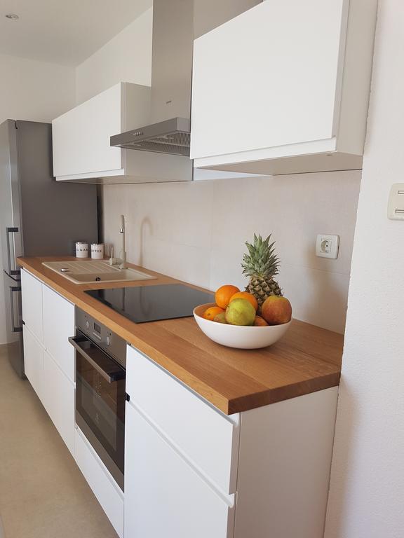 Apartmani Eterovic Baška Voda Buitenkant foto