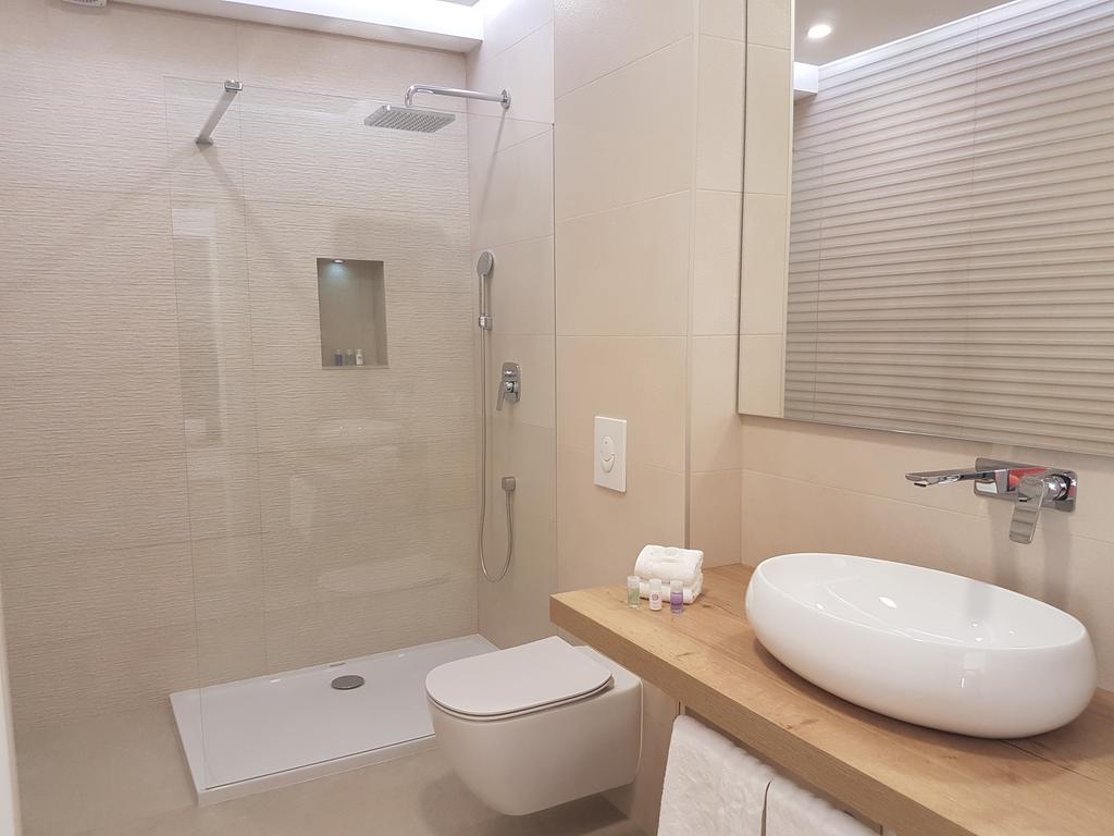 Apartmani Eterovic Baška Voda Buitenkant foto