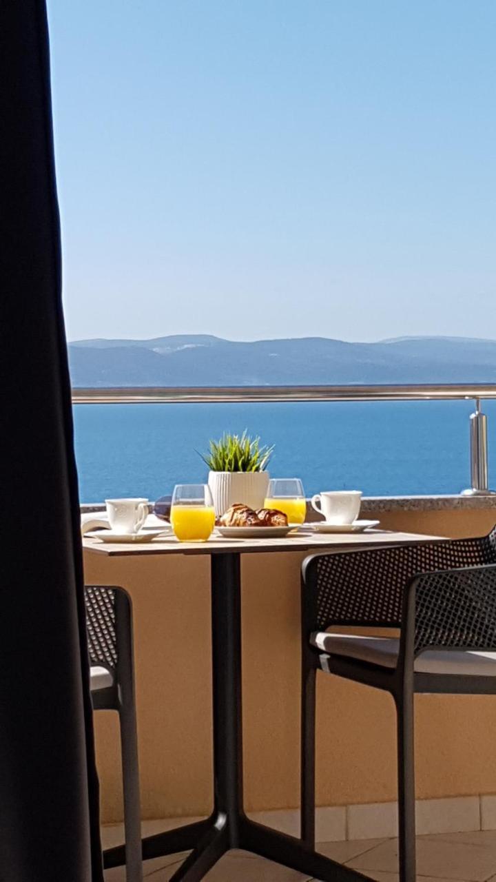 Apartmani Eterovic Baška Voda Buitenkant foto