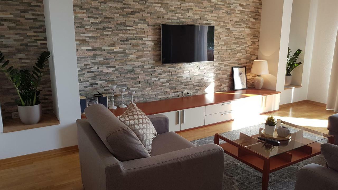 Apartmani Eterovic Baška Voda Buitenkant foto